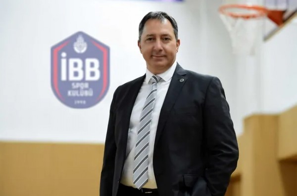 Dikkat Çeken Mama Ve Büyü Ayrıntısı! Jet Ve Villadaki Partileri Tek Tek Anlattı